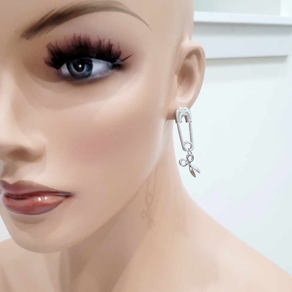 Brand New Silver Tone Safety Pin Style Earrings - Picture 5 of 7